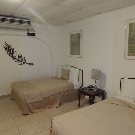 Hotel Colonial Mayaguez Bagian luar foto
