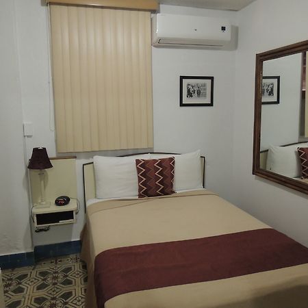 Hotel Colonial Mayaguez Bagian luar foto