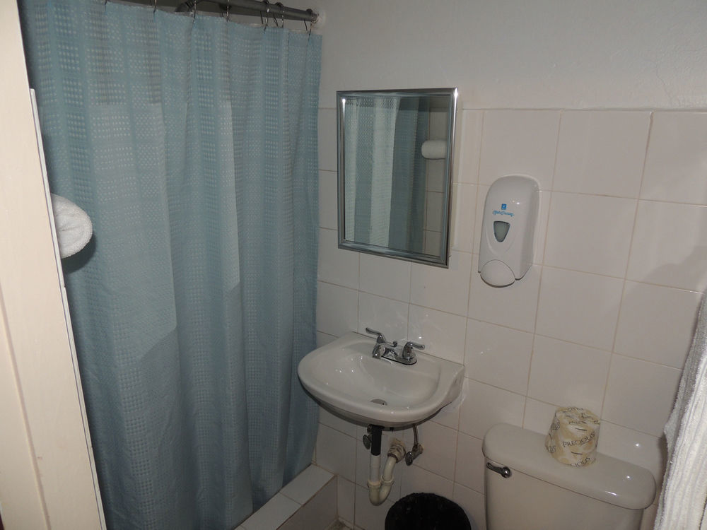 Hotel Colonial Mayaguez Bagian luar foto